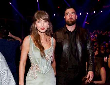 Taylor swift  page leaked private photo uncensored HD quality
