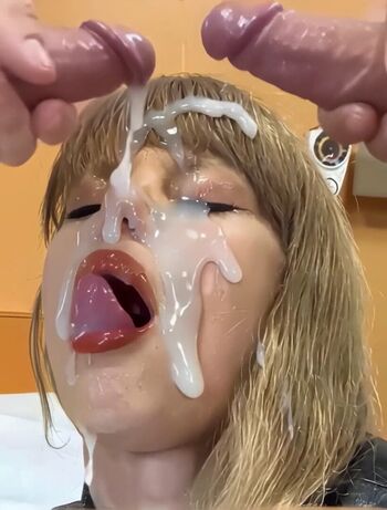 Taylor swift  page leaked private photo uncensored HD quality
