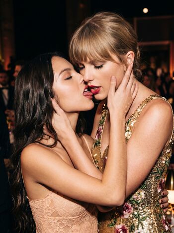 Taylor swift leaked private photo uncensored HD quality