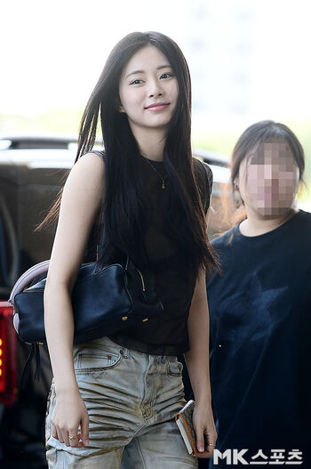 Tzuyu page leaked private photo uncensored HD quality