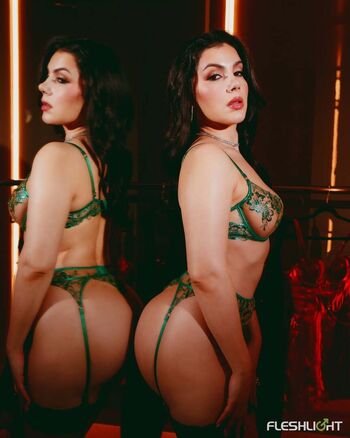 Valentina nappi  page leaked private photo uncensored HD quality