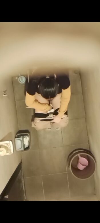 Voyeur asian pissing toilet amp upskirts only page leaked private photo uncensored HD quality