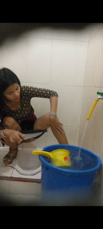 Voyeur asian pissing toilet amp upskirts only page leaked private photo uncensored HD quality