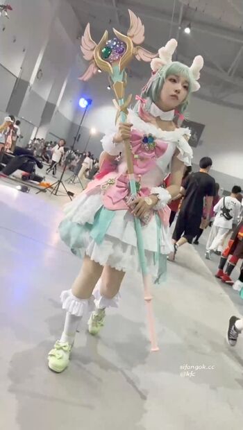 Voyeur asian pissing toilet amp upskirts only page leaked private photo uncensored HD quality