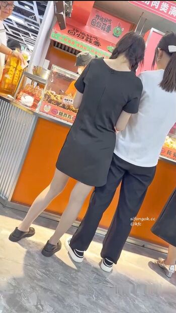 Voyeur asian pissing toilet amp upskirts only page leaked private photo uncensored HD quality