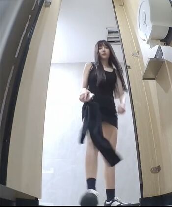 Voyeur asian pissing toilet amp upskirts only page leaked private photo uncensored HD quality