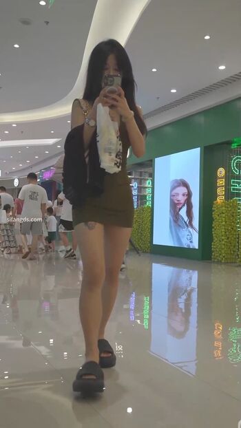 Voyeur asian pissing toilet amp upskirts only page leaked private photo uncensored HD quality