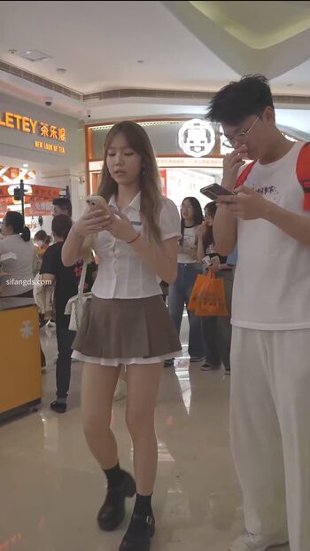 Voyeur asian pissing toilet amp upskirts only page leaked private photo uncensored HD quality