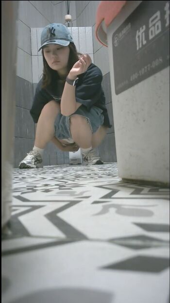 Voyeur asian pissing toilet amp upskirts only page leaked private photo uncensored HD quality