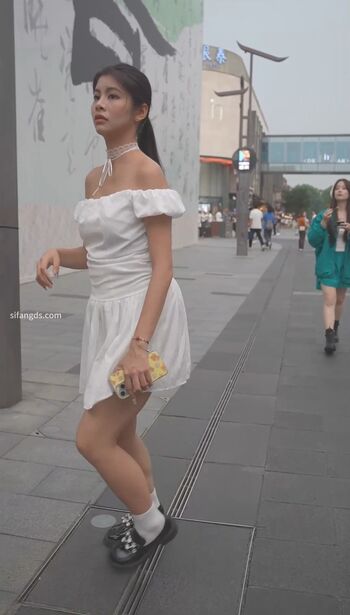 Voyeur asian pissing toilet amp upskirts only page leaked private photo uncensored HD quality