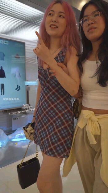 Voyeur asian pissing toilet amp upskirts only page leaked private photo uncensored HD quality