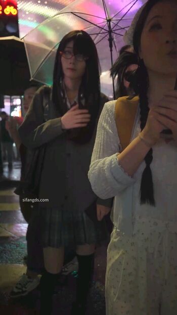 Voyeur asian pissing toilet amp upskirts only page leaked private photo uncensored HD quality