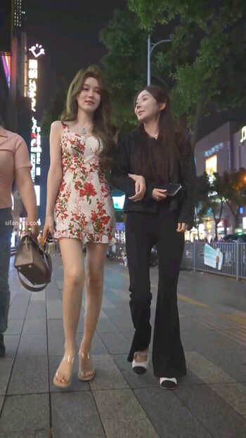 Voyeur asian pissing toilet amp upskirts only page leaked private photo uncensored HD quality