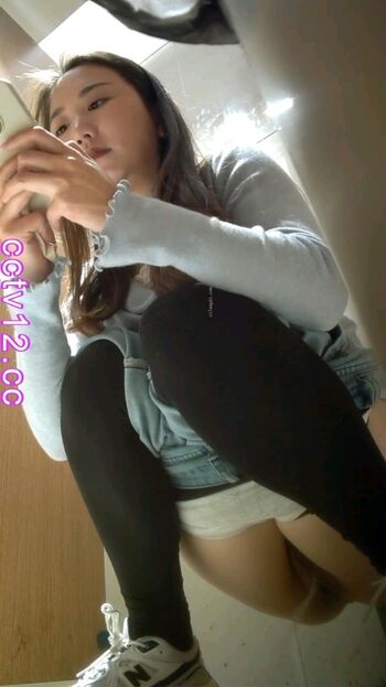 Voyeur asian pissing toilet amp upskirts only page leaked private photo uncensored HD quality