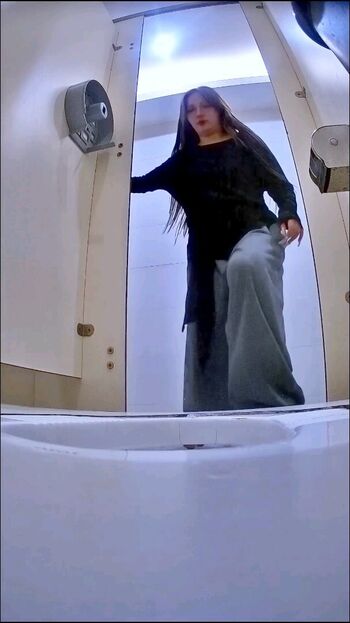 Voyeur asian pissing toilet amp upskirts only page leaked private photo uncensored HD quality