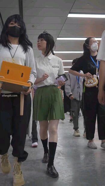 Voyeur asian pissing toilet amp upskirts only page leaked private photo uncensored HD quality