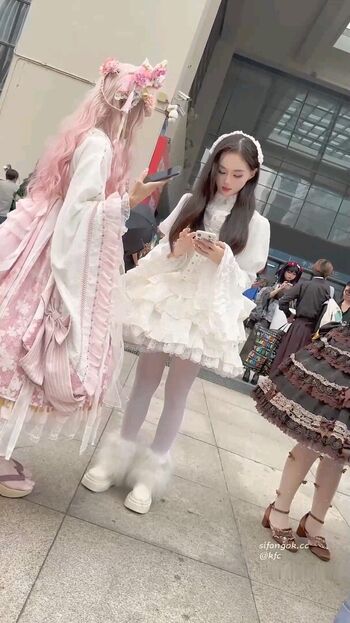 Voyeur asian pissing toilet amp upskirts only page leaked private photo uncensored HD quality