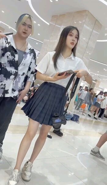 Voyeur asian pissing toilet amp upskirts only leaked private photo uncensored HD quality