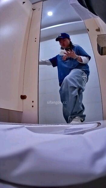 Voyeur asian pissing toilet amp upskirts only leaked private photo uncensored HD quality