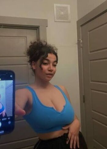 Woahh emily leaked private photo uncensored HD quality
